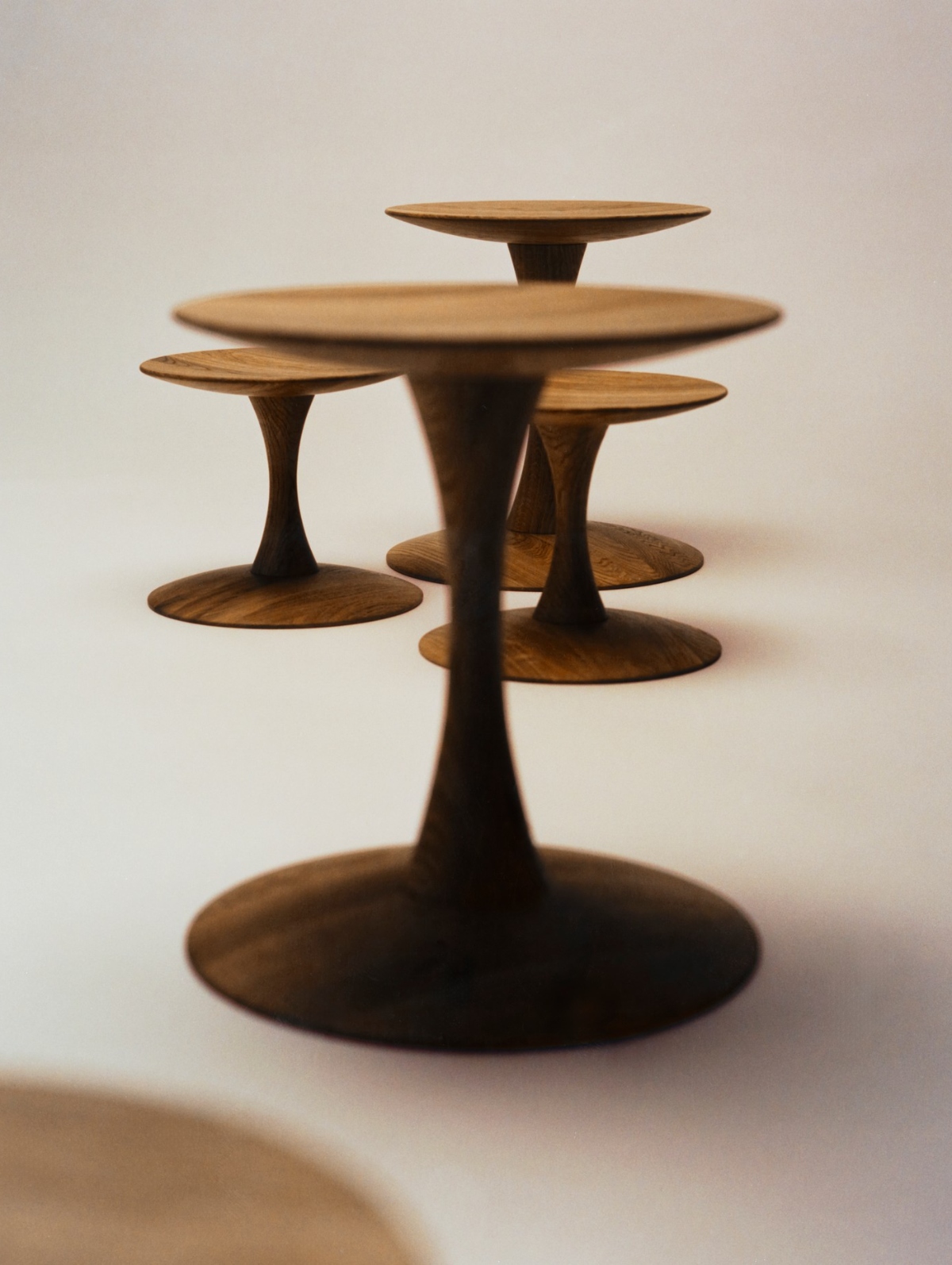 Trisse Stool